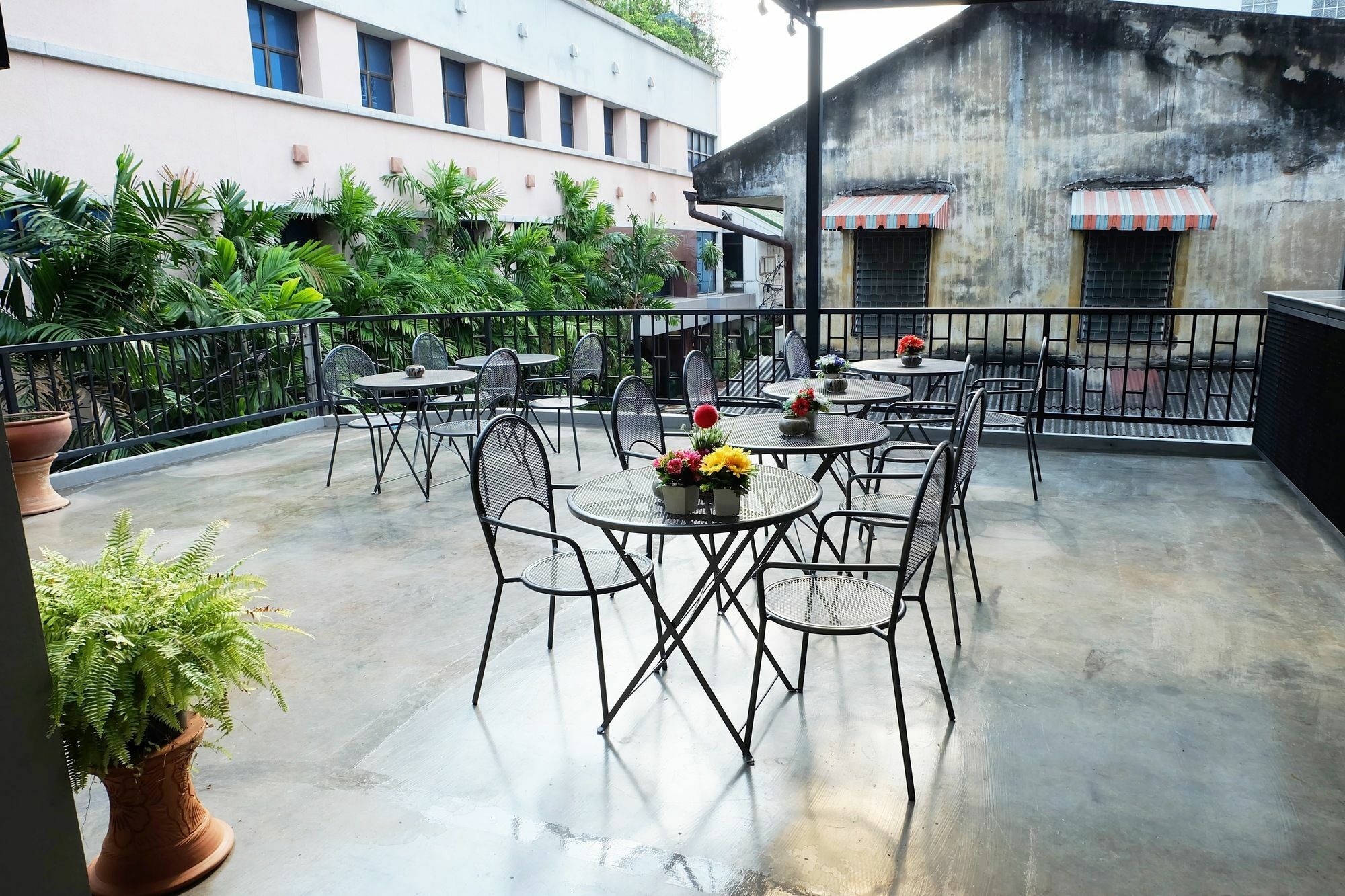 Inn Stations Hostel Μπανγκόκ Εξωτερικό φωτογραφία
